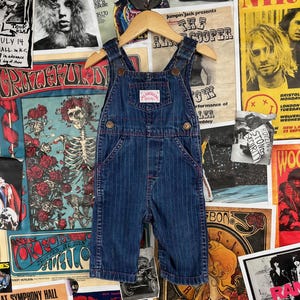 Vintage Baby Girls Kids 80s Pink Rainbow Stripe All American Overall Stitch Denim Health-tex USA Bib Overalls Retro 9-12 Months