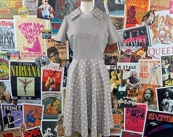 Vestido vintage Kay Windsor de día con cuello, de lunares blancos y marrones, de los años 60 y 70, para mujer, talla 2/4, estilo camisero retro, estilo moderno, para primavera.