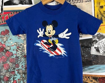 Vintage Kids 90s Blue Walt Disney Mickey Mouse Surfing Cartoon