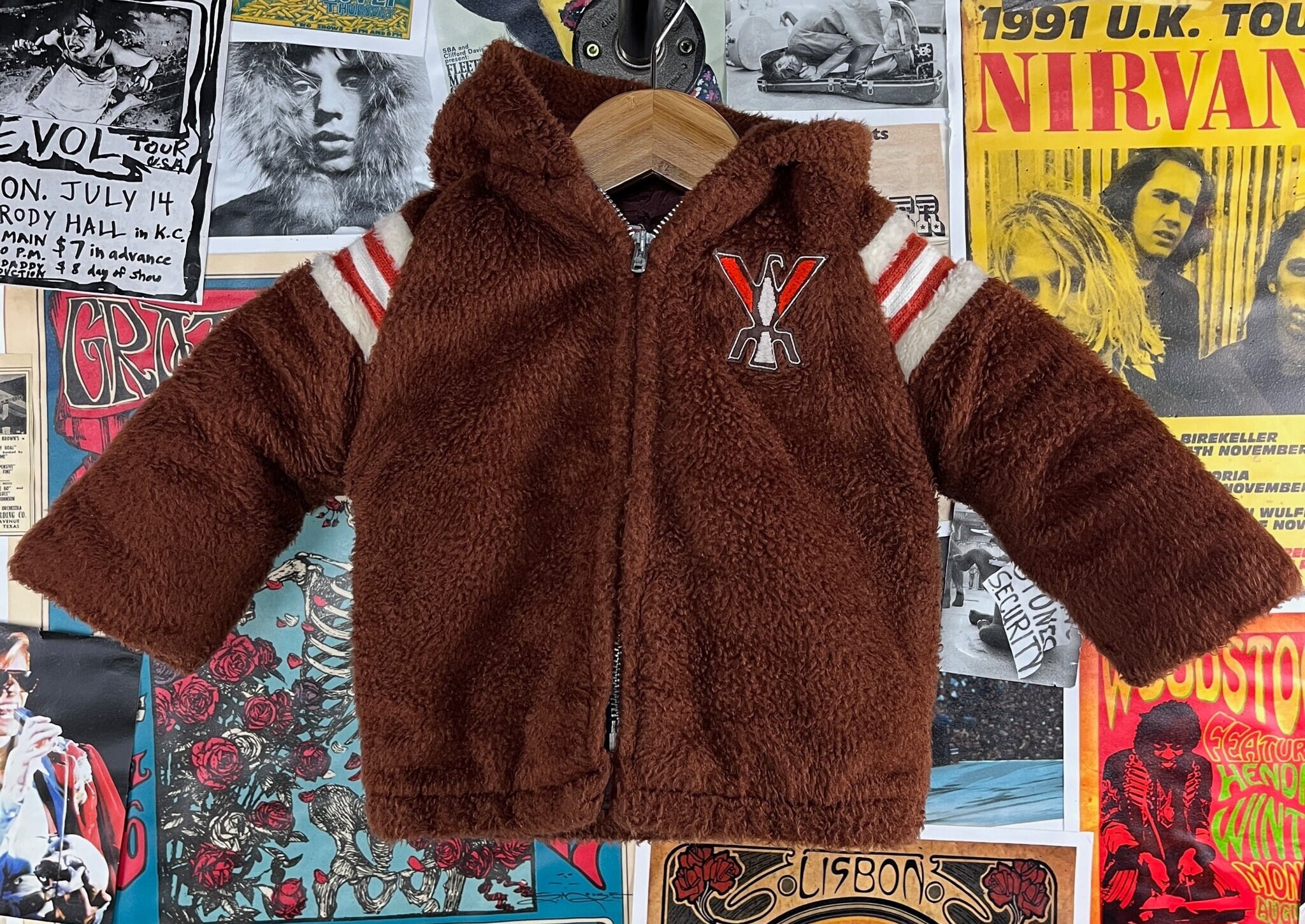 ジャケット・アウター 50s 60s vintage wool chester coat brown Vintage 1950s Brown Wool Coat with Fur Lined Collar and