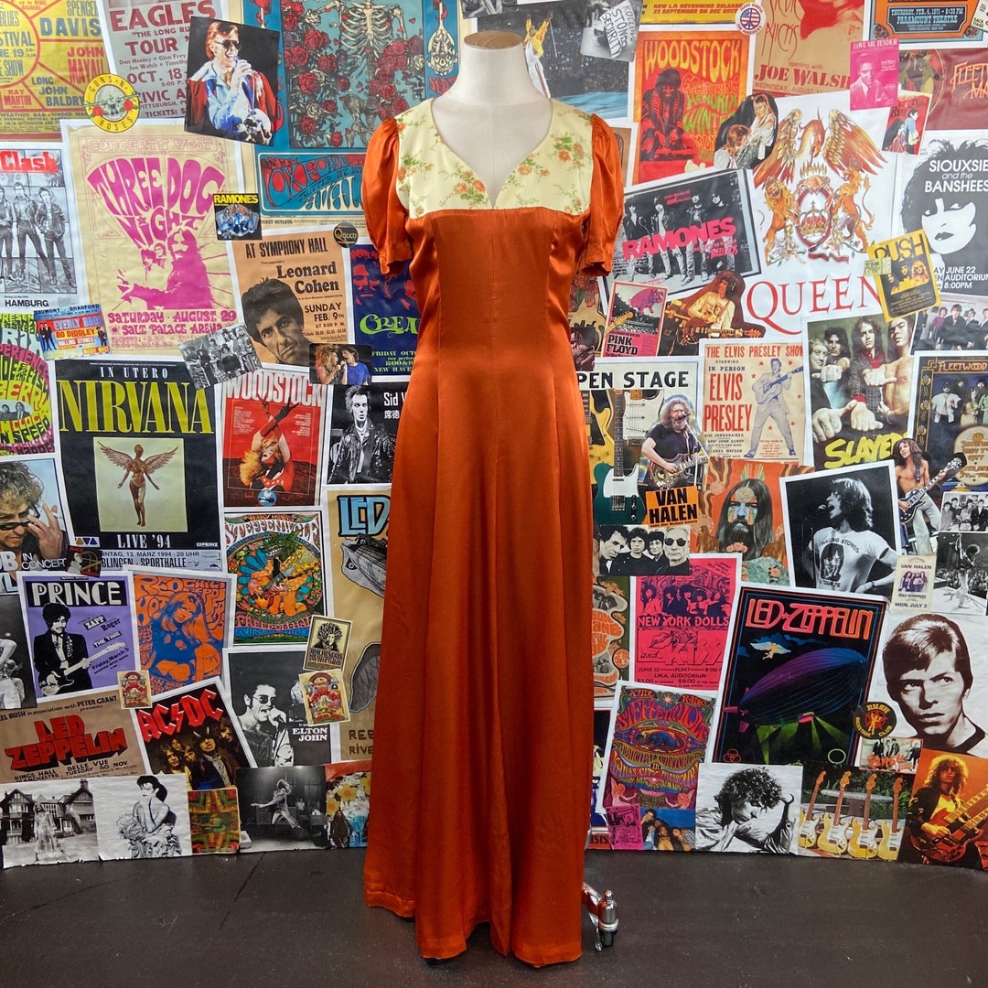 ワンピース Caramel  GINGER DRESS VINTAGE FLORAL Orange Retro Floral Split Neck Puff Sleeve Mini Dress