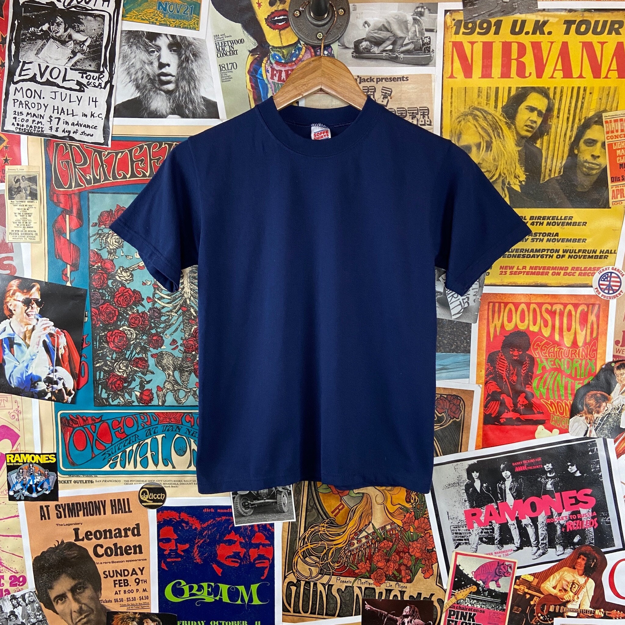 Kids 1990s Blank Navy Blue Soffe Shirts 