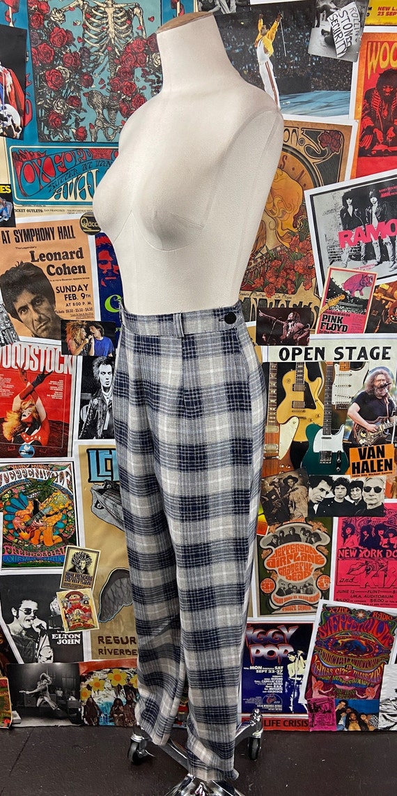 Vintage Women's 80s-90s Navy Blue & Gray Plaid Hi… - image 3