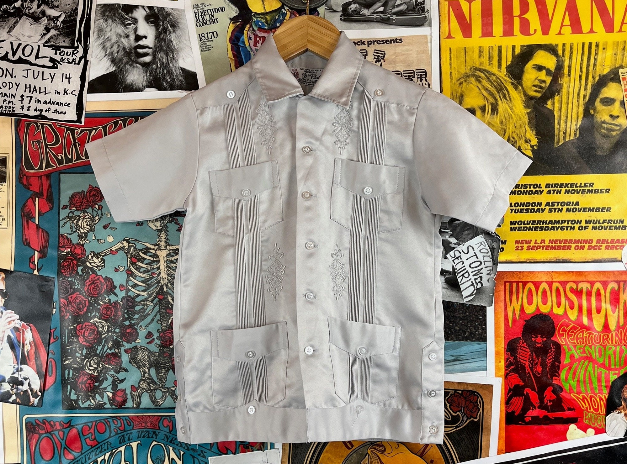 Vintage Kids Boys 70s-80s Grey Silver Yucatán Guayabera