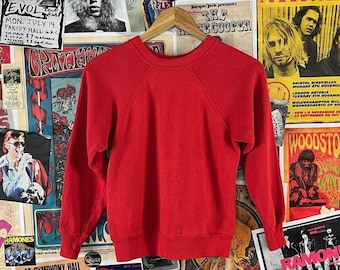 Vintage Kids 90s Plain Red Distressed Activewear Crewneck Pullover Sweatshirt Size 12 Ages 9-10 USA