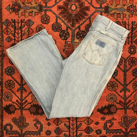 Vintage Women's 1970s Wrangler Soft + Worn Light W