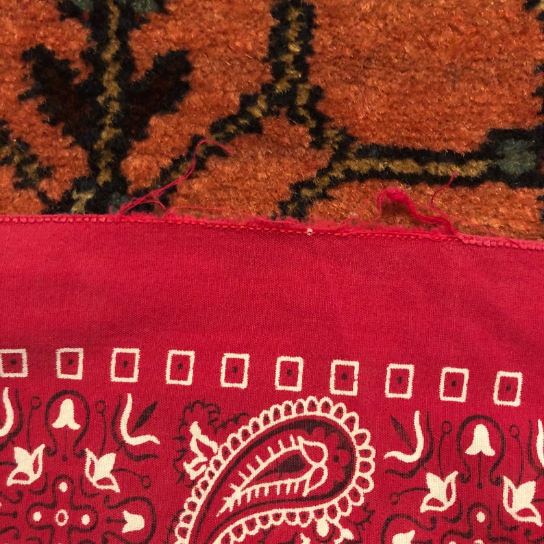 Vintage 197080s Red Paisley Colorfast All Cotton Square Bandana Handkerchief