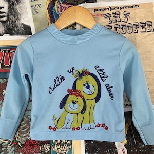 Vintage Baby Girls Kids Retro 60s-70s Cuddle Up a Little Closer Floral Puppy Dogs Cartoon Long Sleeve Graphic Mockneck T-Shirt Top 12 Months