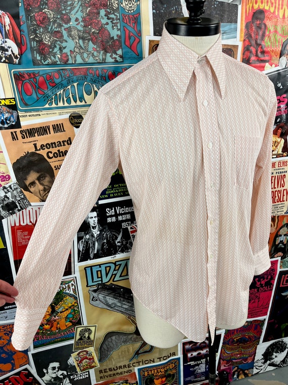 Vintage Men's 70s White & Peach Orange Mod Print … - image 2