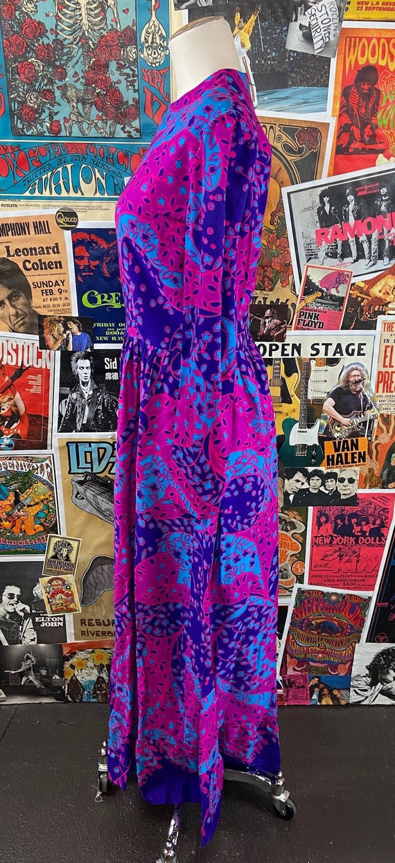 Vintage Women's 60s-70s Fuchsia Pink Purple Blue … - image 6