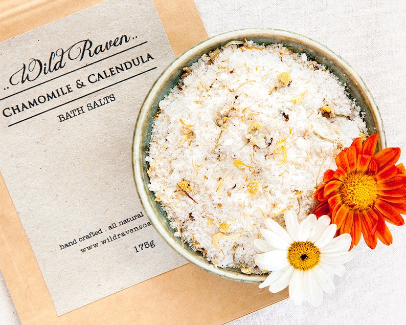 Chamomile Bath Salts / / All Natural Vegan Ingredients / / Relax & Unwind Luxury Body Spa image 2