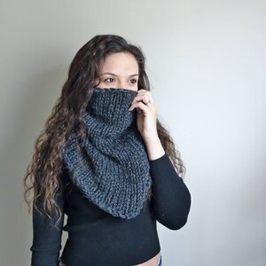 KNITTING PATTERN • Fitted Knit Cowl Pattern • Fitted Infinity Scarf Pattern • Infinity Scarf Pattern • Knit Cowl Pattern • The Stonehenge