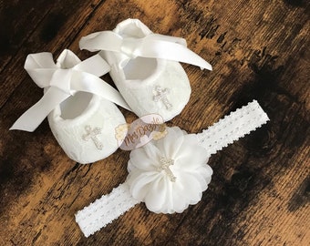 Baptism Shoes, Baby slippers for baptism dress, goddaughter gifts, baptism dress, soft sole baby shoes, knitted baby booties,