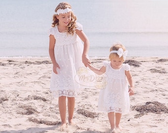 Off white Lace Flower Girl Dress,White Flower Girl Dress,White Lace Dress,Crochet lace dress,Girls Vintage Dress,Rustic Dress,Baptism Dress