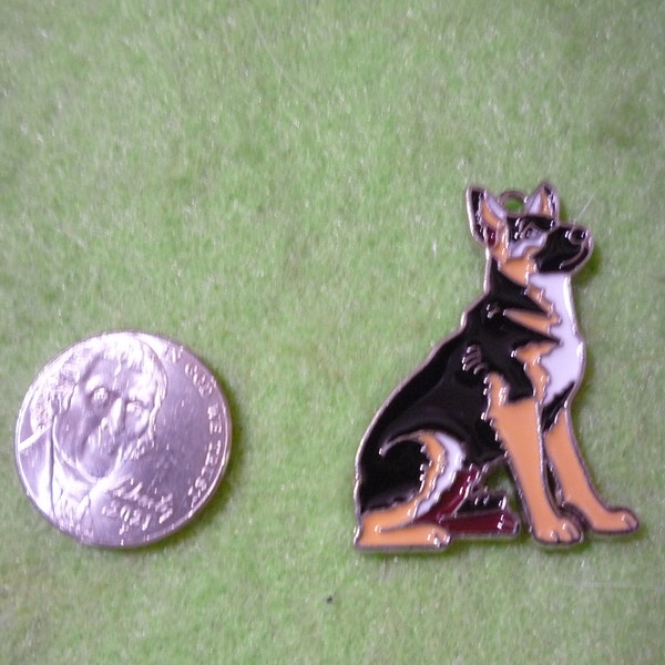German Shephard dog necklace