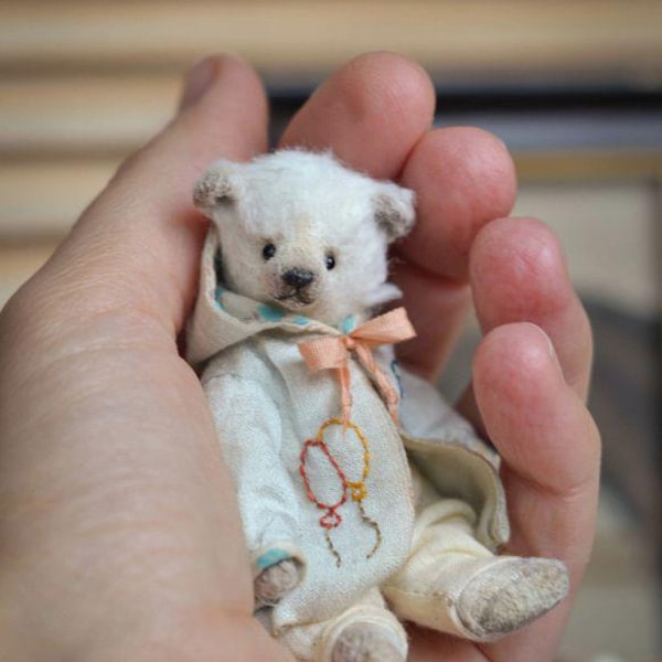 Miniature teddy bear Paul 3in for dollhouse