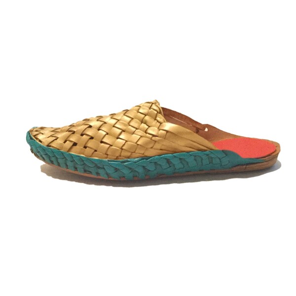 huaraches size 2