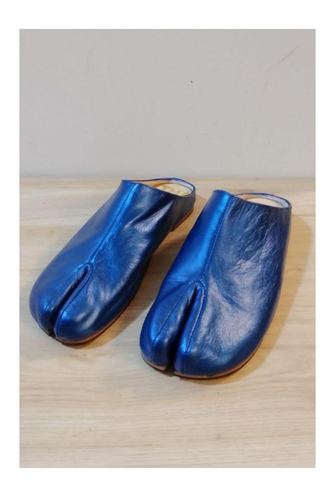 TABI’ MULES TABI SWIPER MULES – TOMBOGO