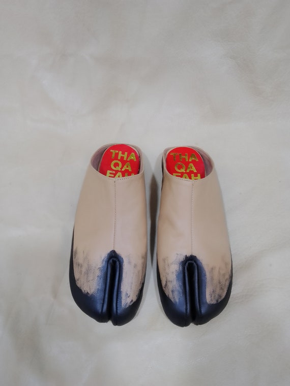 Tabi Mules, Tabi Shoes, Split Toe Art Tabis- Thaqafah