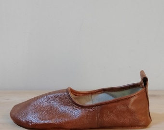 Luxury Leather slippers, leather travel slippers,Indoor shoe (Cognac)