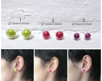 Boucles d'oreilles petites boules colorées, boucles d'oreilles lobes en verre, boucles d'oreilles nature