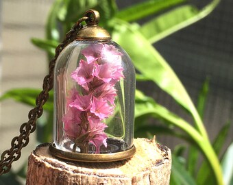 Love necklace with pink flowers, ampoule pendant with real flowers, terrarium necklace