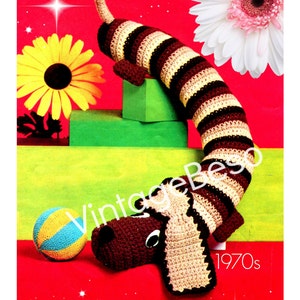 Wind Stopper Crochet Pattern • Dog Draft Stopper Dog • 70s Home Decor prevents wind from coming under door • Watermarked PDF Only