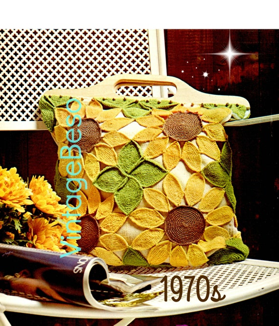 Sunflower Tote • Vintage Crochet Pattern • 1970s Purse Mod Beach Bag Crochet Pattern • Feminine Flowers • VintageBeso • Watermarked PDF Only