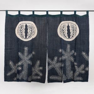 Antique Japanese Hemp Tsutsugaki Indigo Noren