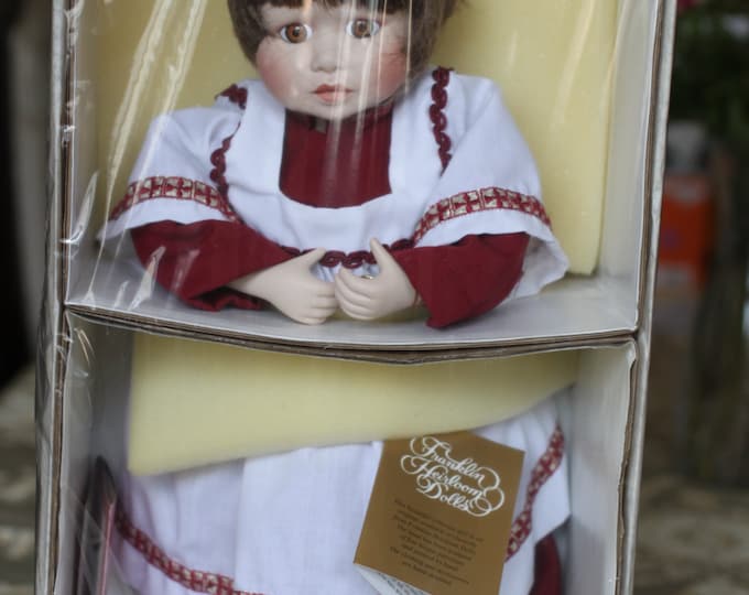 Franklin Heirloom Doll Matthews first mass, Brand new in box,