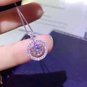925 White Gold Moissanite Pendant 1 Ct Moissanite Stone Color DEF Colorless VVS Clarity