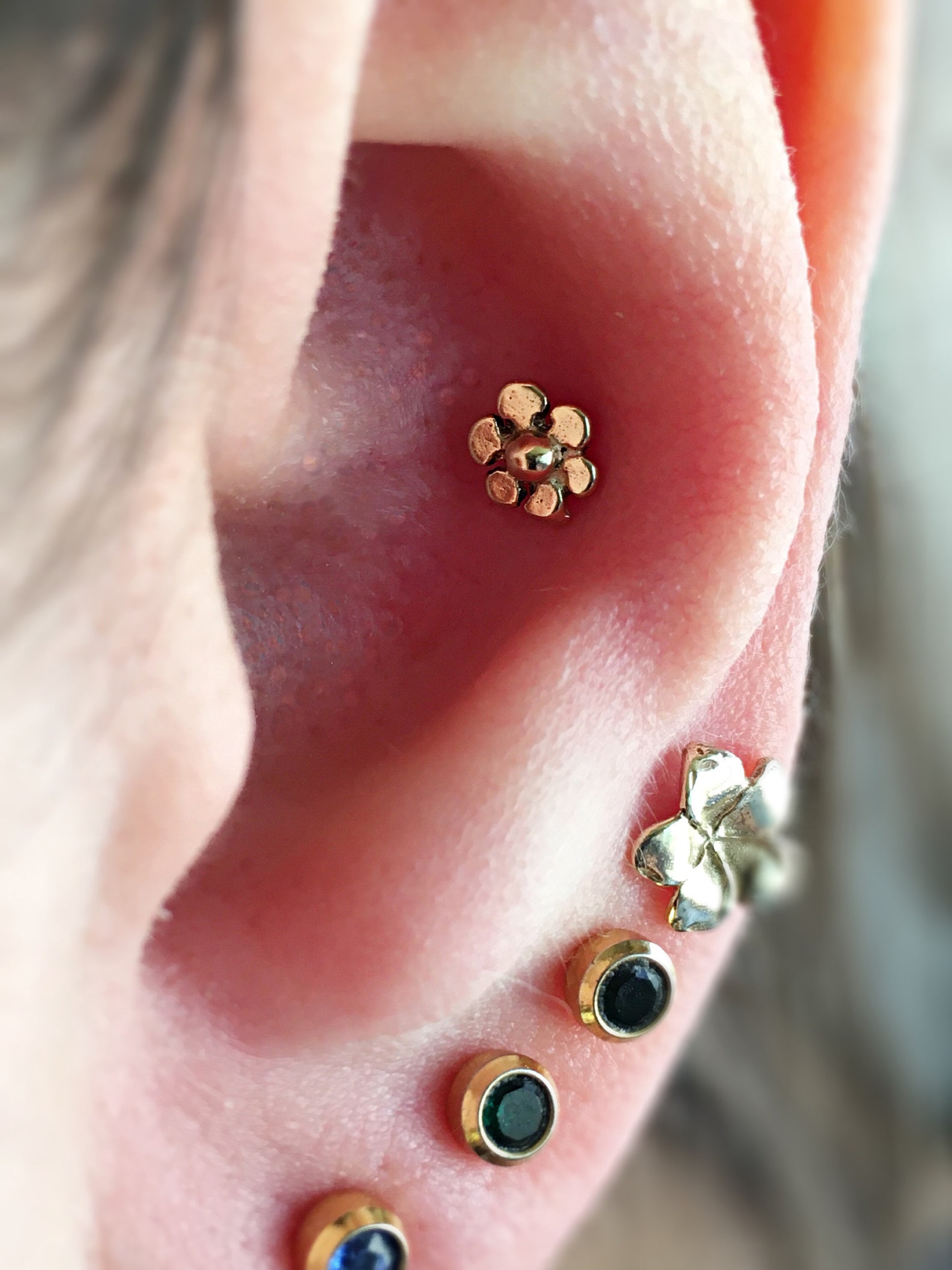 stud conch earring