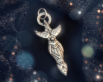 Cucuteni Goddess Talisman — Archaic Mother Power, Paleolithic Artifact Pendant in Sterling Silver