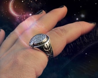 Into Hekate's labyrinth ring, 925 sterling silver, goddess, moon, trident, Greek, Hecate, witch, high priestess, corvidana, lost wax casting