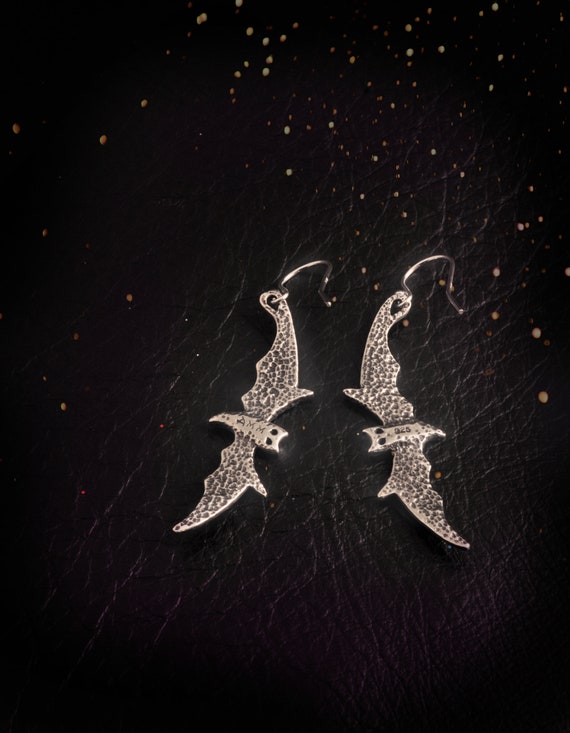 MAGICAL DESIGN シルバーピアス　コウモリ　BAT EARRING MAGICAL DESIGN シルバーピアス コウモリ BAT EARRING 925 Silver Bat