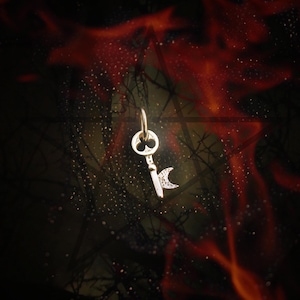 Hekate's moon key charm, 925 sterling silver, Hecate, goddess, witch, witchcraft, occult, Wicca, pagan, magic, magician, lost wax casting