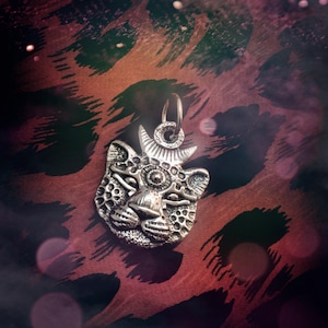 Otorungo the Jaguar spirit, 925 sterling silver, Inca, medicine, Peru, shaman, shamanic, ally, totem, lions, magic, maya, lost wax casting