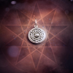 Hekate&#39;s magickal wheel pendant, 925 sterling silver, strophalos, Hecate, goddess, occult, magick, pentacle, witch, witchcraft, Corvidana