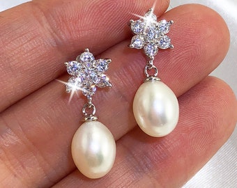Samara - Flower Base Freshwater Pearl Earrings - Sterling Silver Pearl Earrings - Drop Pearl Earrings - Bridesmaids