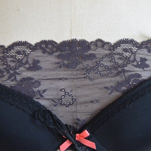 Camisole En Dentelle à Clipser Pour Femme - Avec Insert Soutien-gorge, Noir/Blanc/Beige, Taille Unique - 12