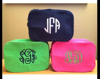 Monogrammed Makeup Cases - Monogram Make Up Bag - Personalized Bridesmaids Makeup Bags - Monogrammed Make Up Bag - Wedding Party Gift