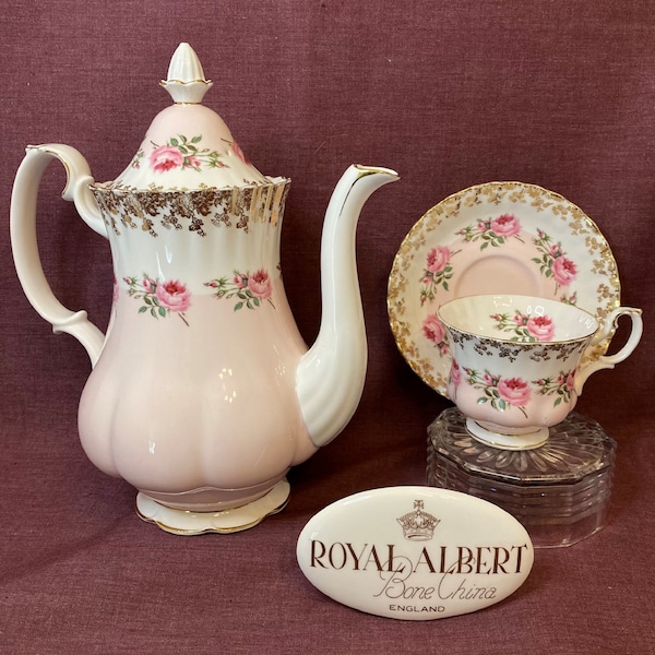 ROYAL ALBERT BRIDESMAID - Teapot + Teacup Set,   Pink Roses with Gold Trim,   1960's