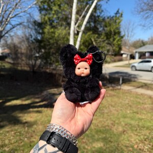 Mutant Doll Plushie Keychain | Lababy | BoneBurrow bild 5