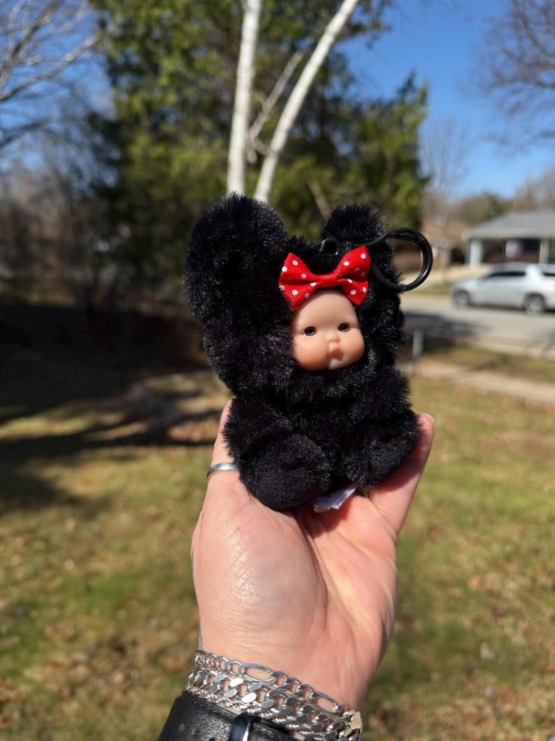 Mutant Doll Plushie Keychain | Lababy | BoneBurrow bild 2