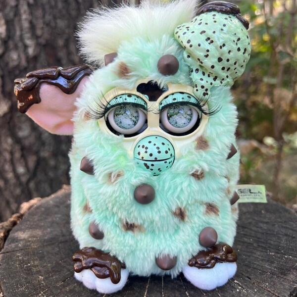 Vintage Furby 1998 | Tiger Electronics | Mint Chocolate Chip | BoneBurrow | NONWORKING