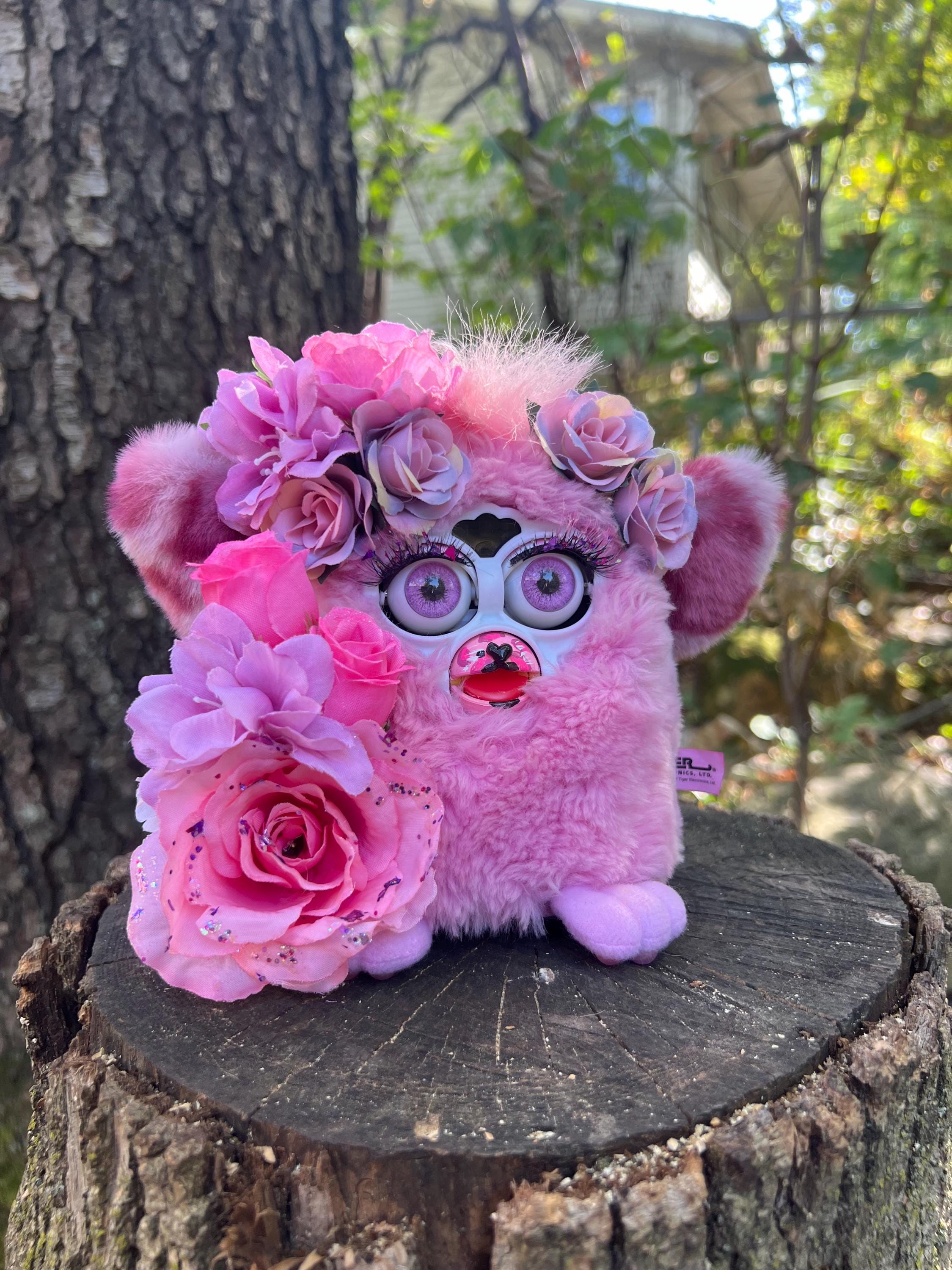 Vintage Furby 1998 | Tiger Electronics | Pink Wolfie 
