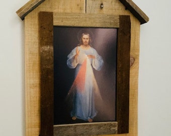 Houten rozenkranshouder van Divine Mercy