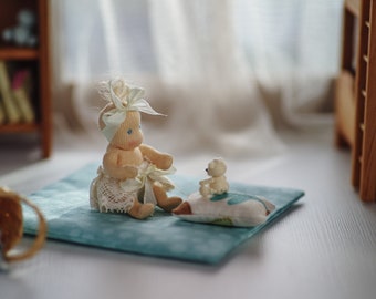 Miniature Baby Doll – Handmade Waldorf Art Doll 2 Inch – OOAK Pregnancy Announcement Gift