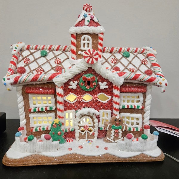 10.5" Christmas Cheer Light-up Gingerbread House Decorations