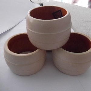 Wooden sphere stand,Finished sealed, sphere or egg stand, Fits small to large spheres and eggs